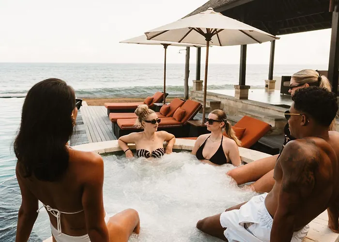 别墅 Rosita Oceanfront With Private Chef In Bali *