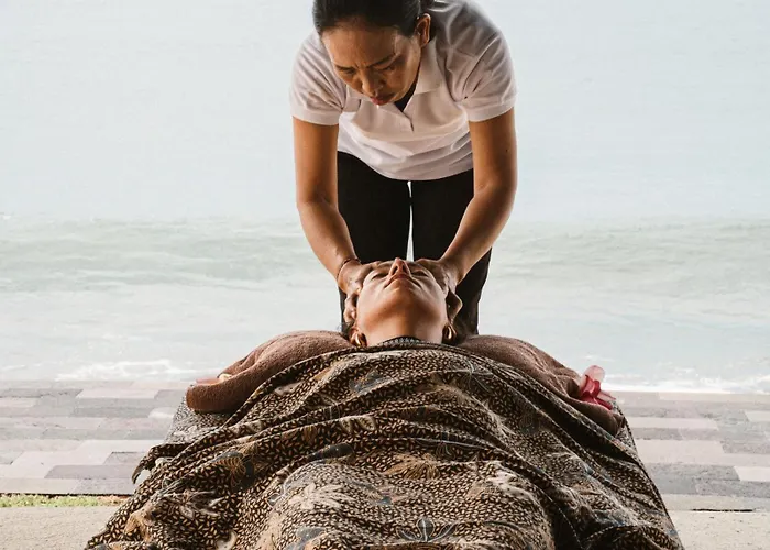 Rosita Oceanfront With Private Chef In Bali فيلة Klungkung