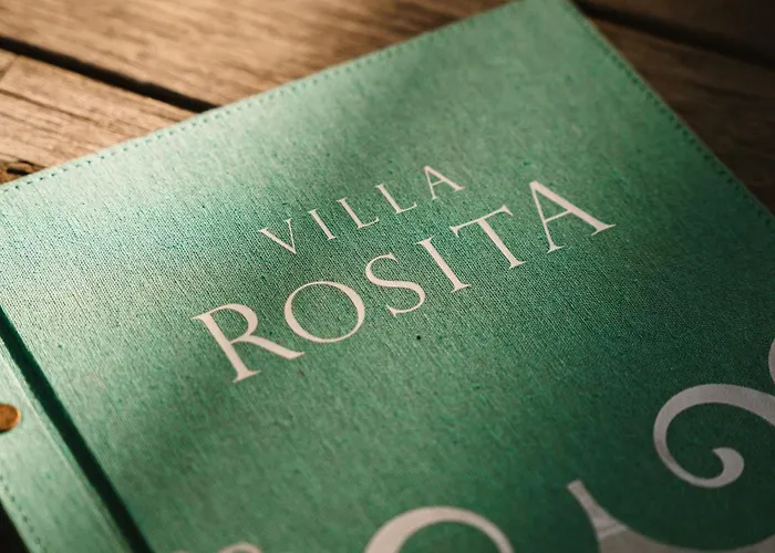فيلة Rosita Oceanfront With Private Chef In Bali