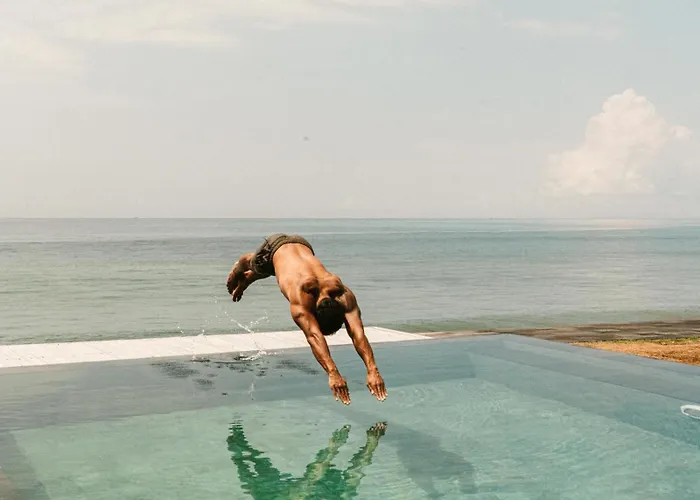 فيلة Rosita Oceanfront With Private Chef In Bali *