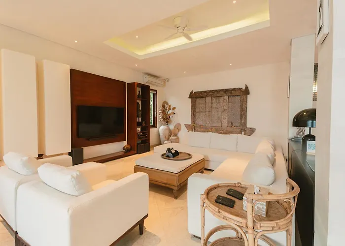 فيلة Rosita Oceanfront With Private Chef In Bali *