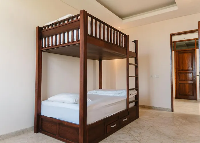 Rosita Oceanfront With Private Chef In Bali فيلة *