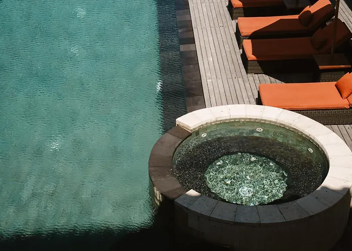 فيلة Rosita Oceanfront With Private Chef In Bali